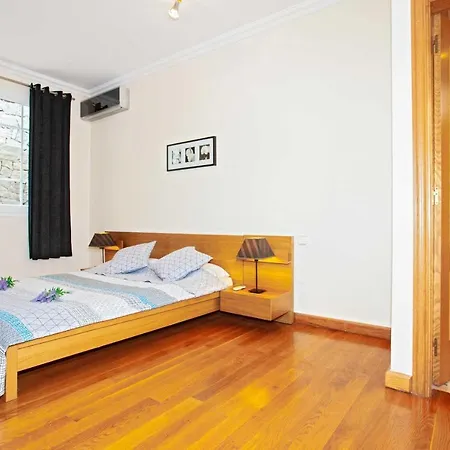 Villa Superb Puerto Calero Casa Acentejo Dos 6 Bedrooms Pool Table Childrens Play Area *